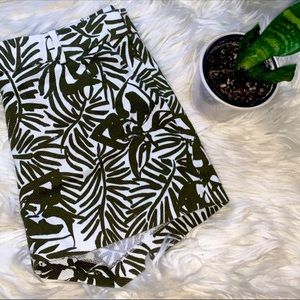 Kenar Women’s shorts